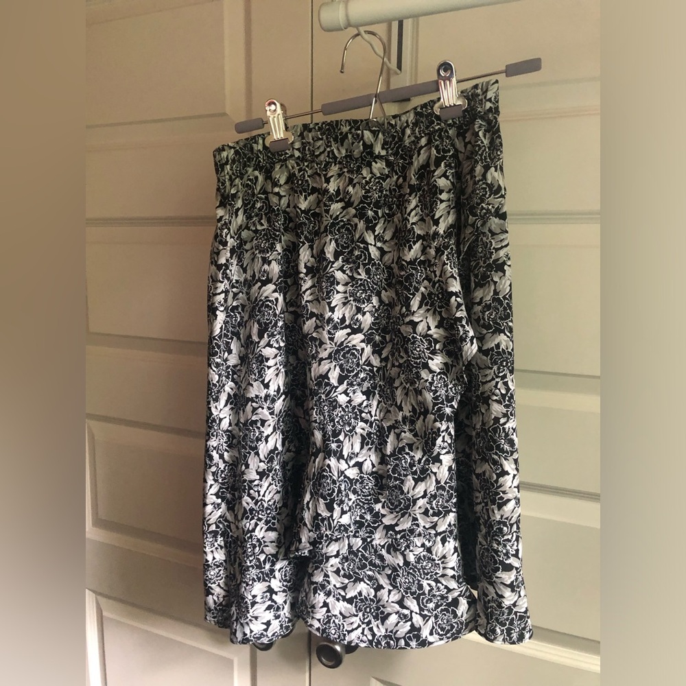 Joe Fresh skirt black and white; medium